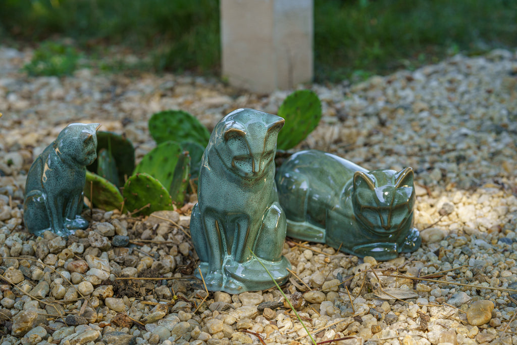 Mini Urna per Ceneri Animali Neko - Verde Olio Melange | Ceramica | Artigianale