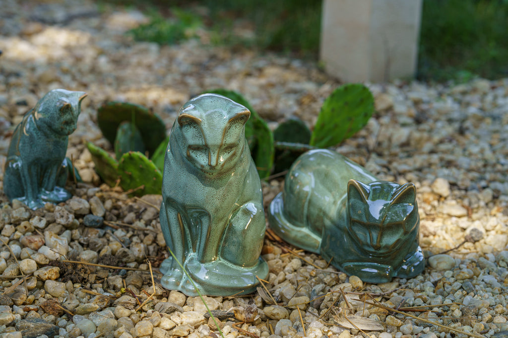 Mini Urna per Ceneri Animali Neko - Verde Olio Melange | Ceramica | Artigianale